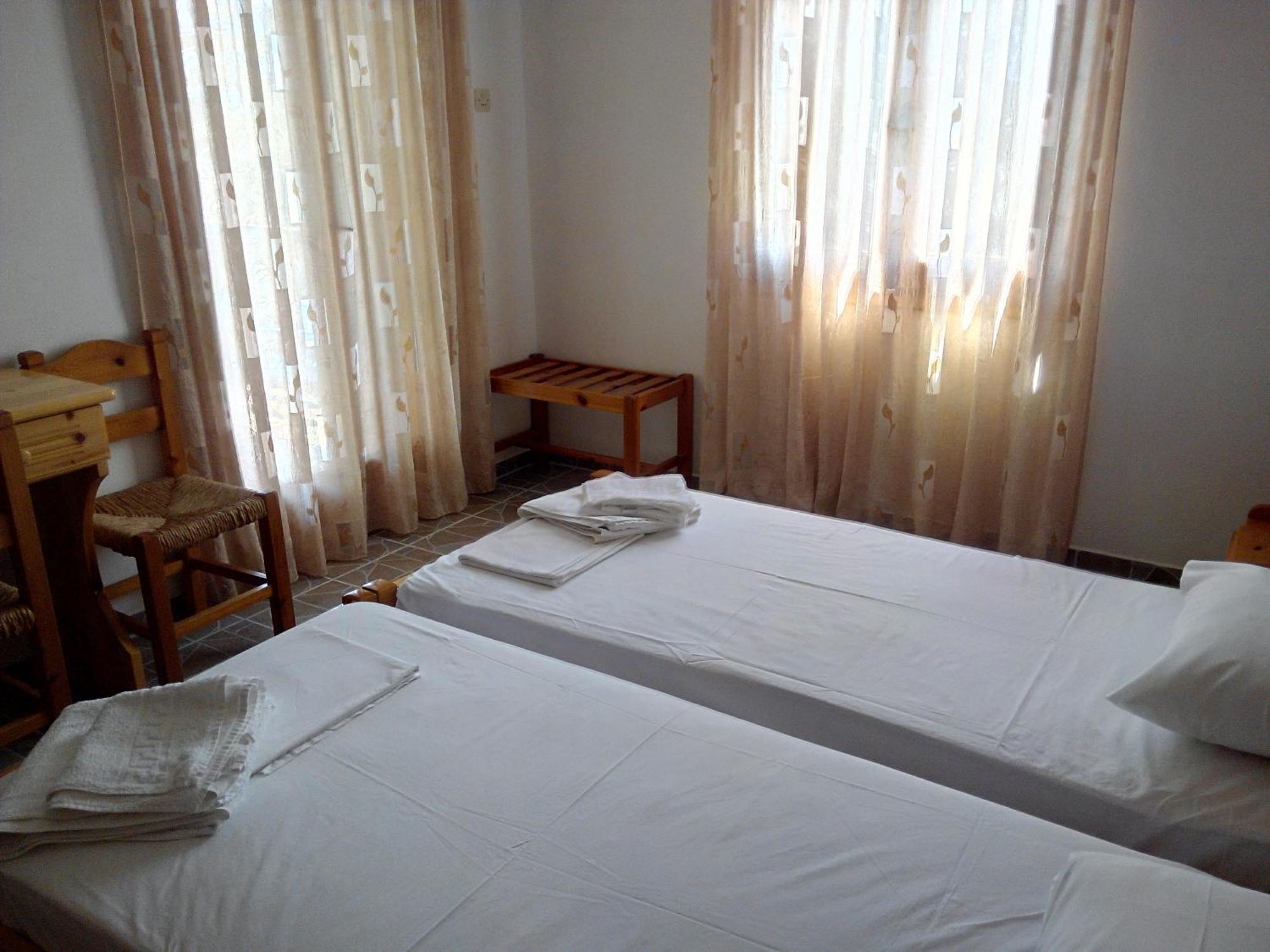 Liossis Rooms & Apartments Skopelos Town Phòng bức ảnh