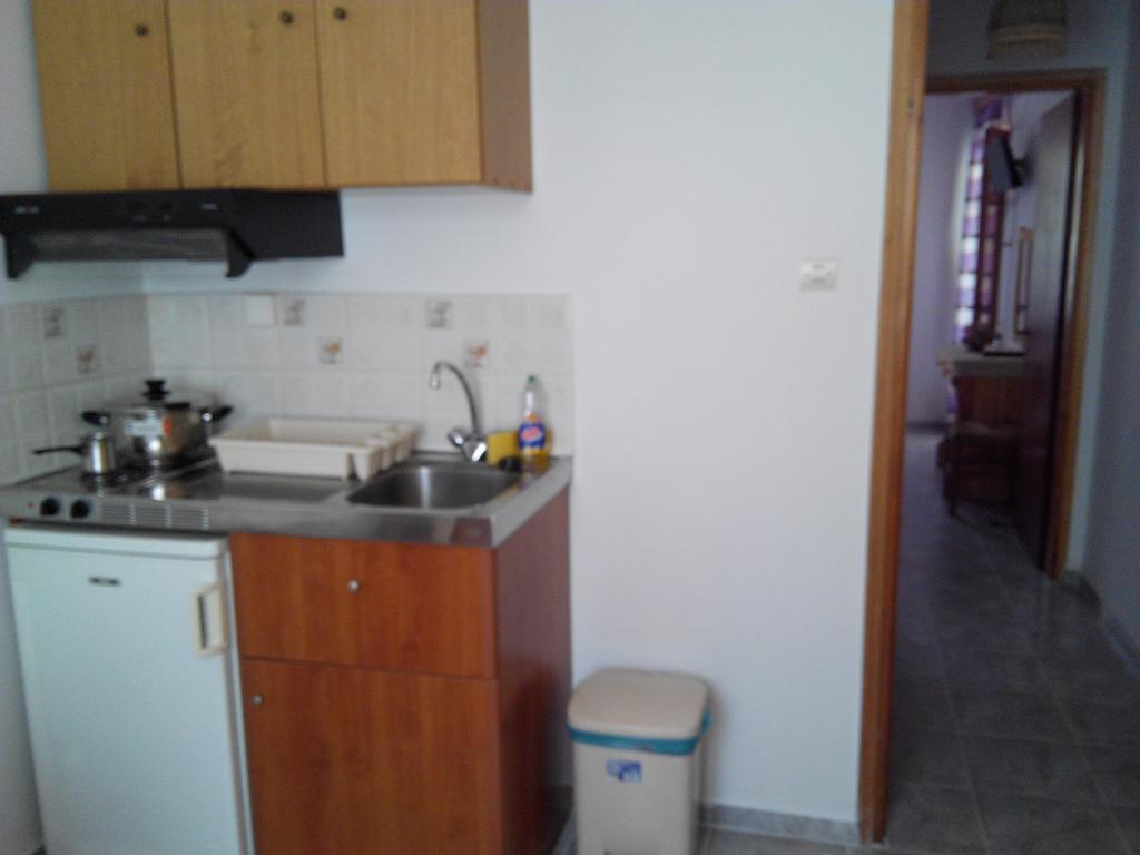 Liossis Rooms & Apartments Skopelos Town Ngoại thất bức ảnh
