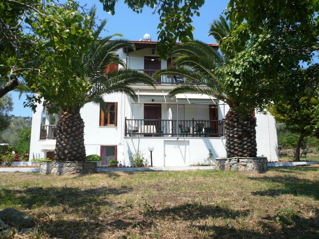 Liossis Rooms & Apartments Skopelos Town Ngoại thất bức ảnh